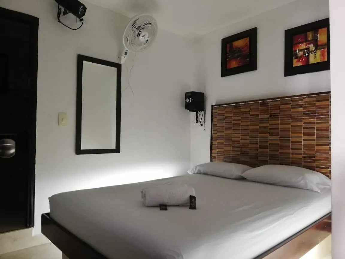 Hotel Marat Medellín